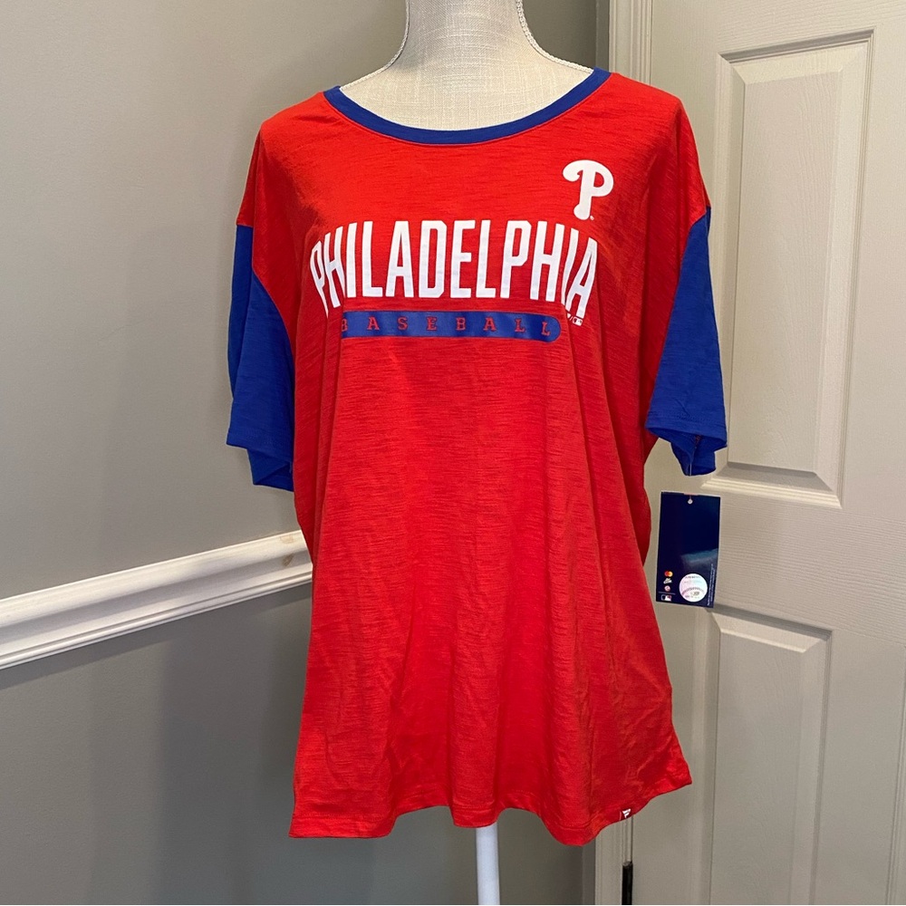 Fanatics Philadelphia Phillies Women’s T-Shirt 2X New with Tags Red Blue